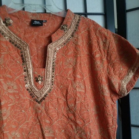 Embroidered embellished orange and gold top - Picture 4 of 7